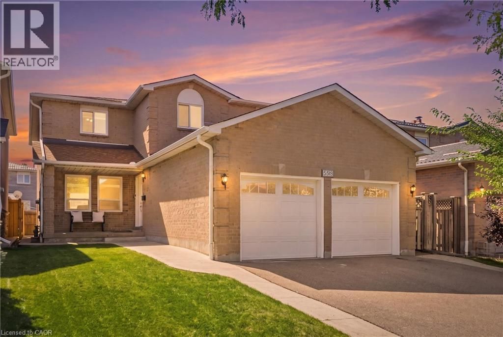 5592 Millbrook Lane, Mississauga