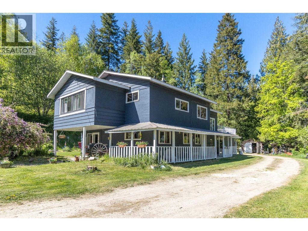 3591 65 Avenue Nw, Salmon Arm