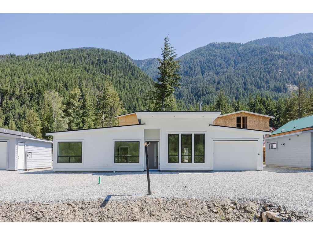 Hg 187 71358 Grove Place|hope, Hope