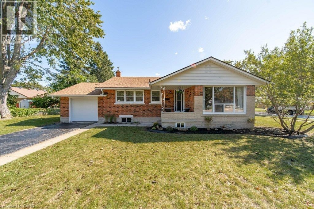 18 Maywood Road, Kitchener