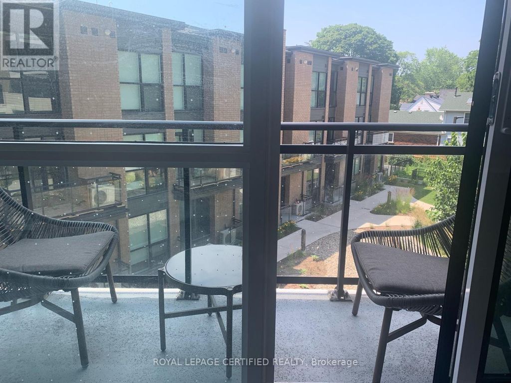 304 - 1 Falaise Road, Toronto (west Hill)