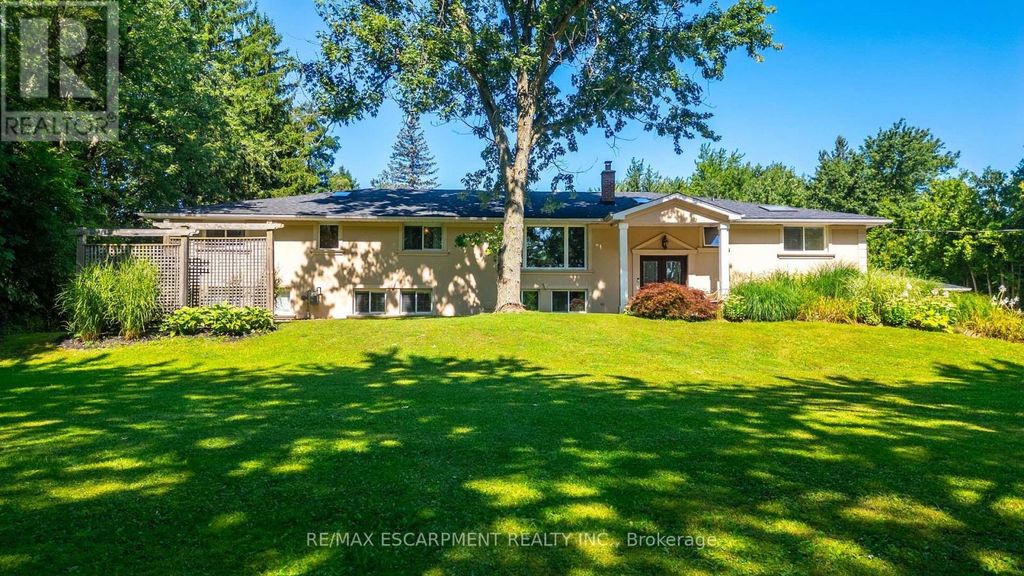 2159 Britannia Road, Burlington