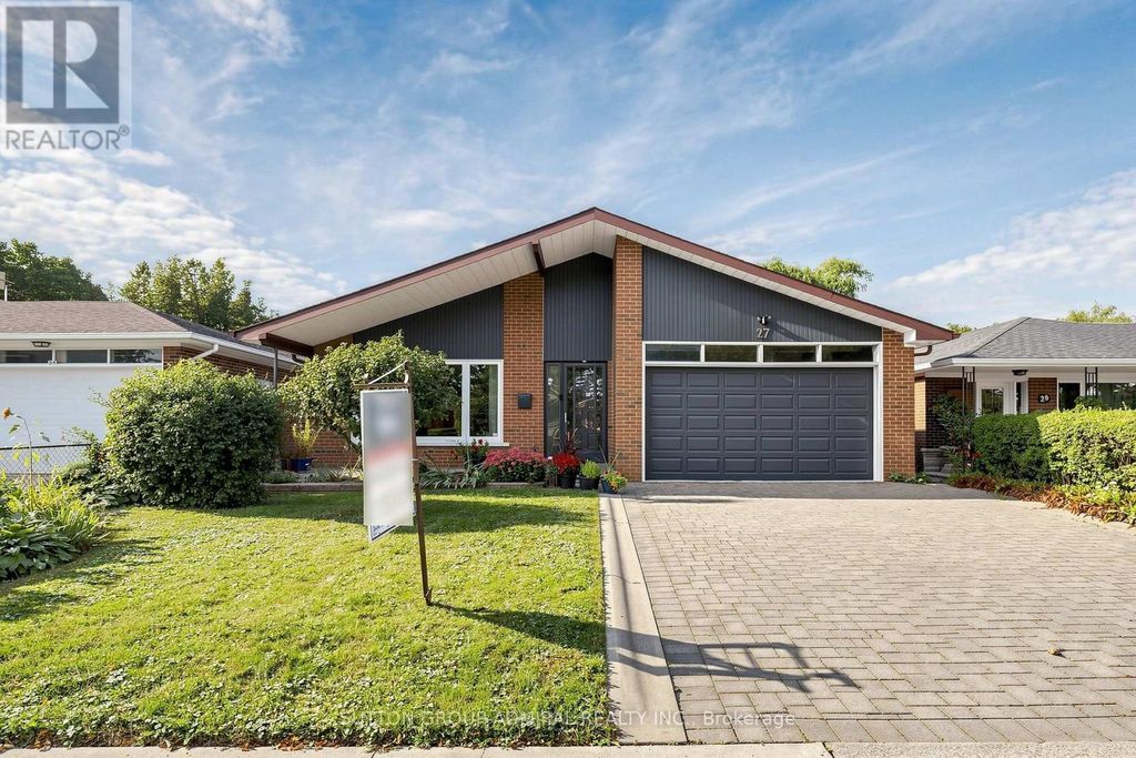 27 Warlingham Court, Toronto (eringate-Centennial-West Deane)