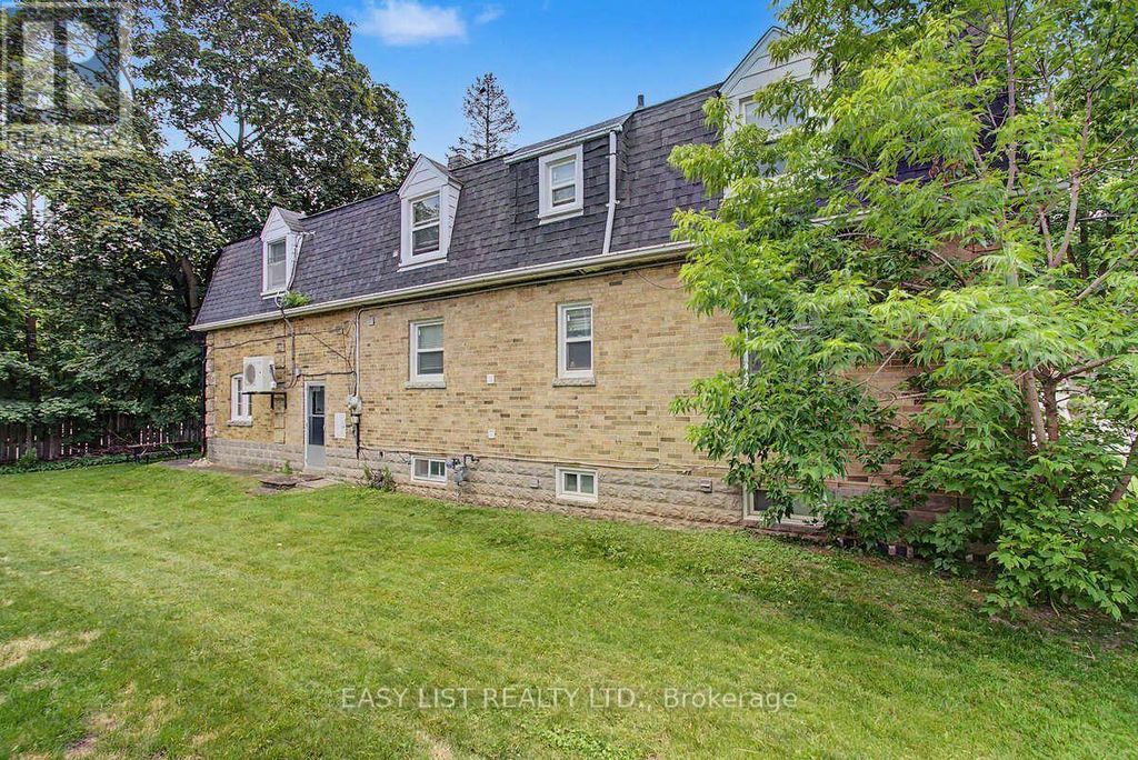 77 Avondale Avenue, Toronto (willowdale East)