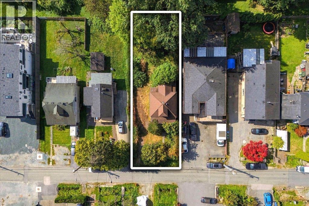 242 N Boyne Street, New Westminster