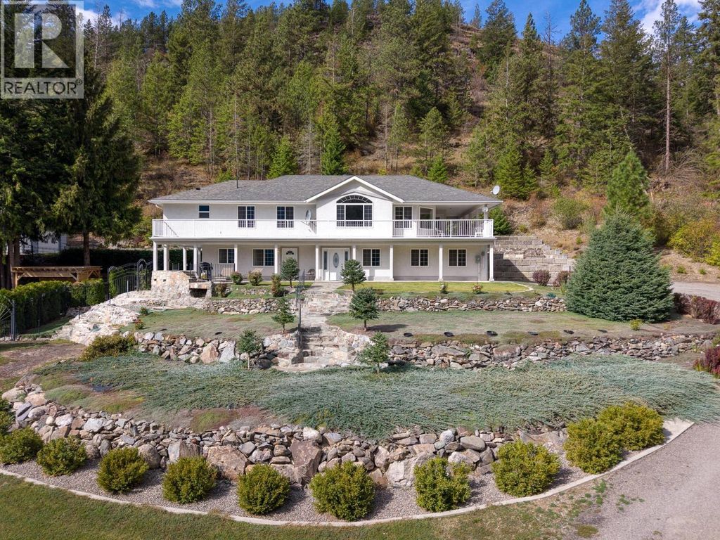 3389 Crestview Road, Creston