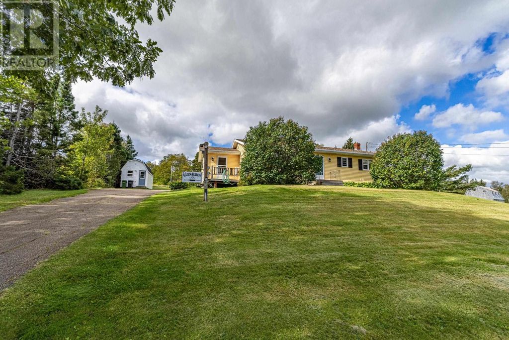 3078 West River Road, St. Catherine's