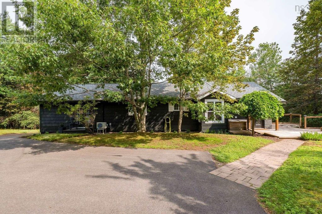 256 Park Street, Kentville