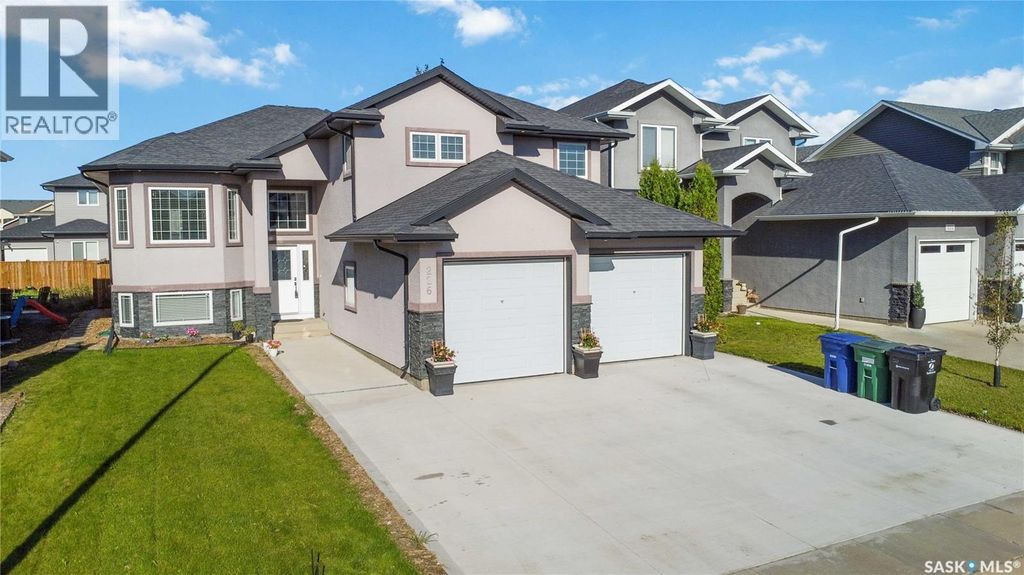 226 Pichler Lane, Saskatoon