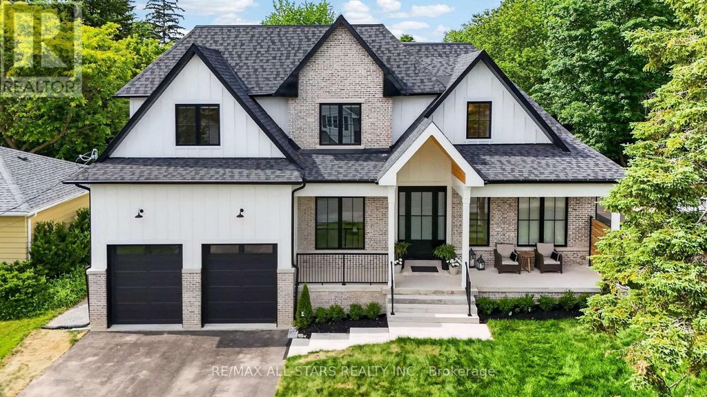 351 South Street, Whitchurch-Stouffville (stouffville)