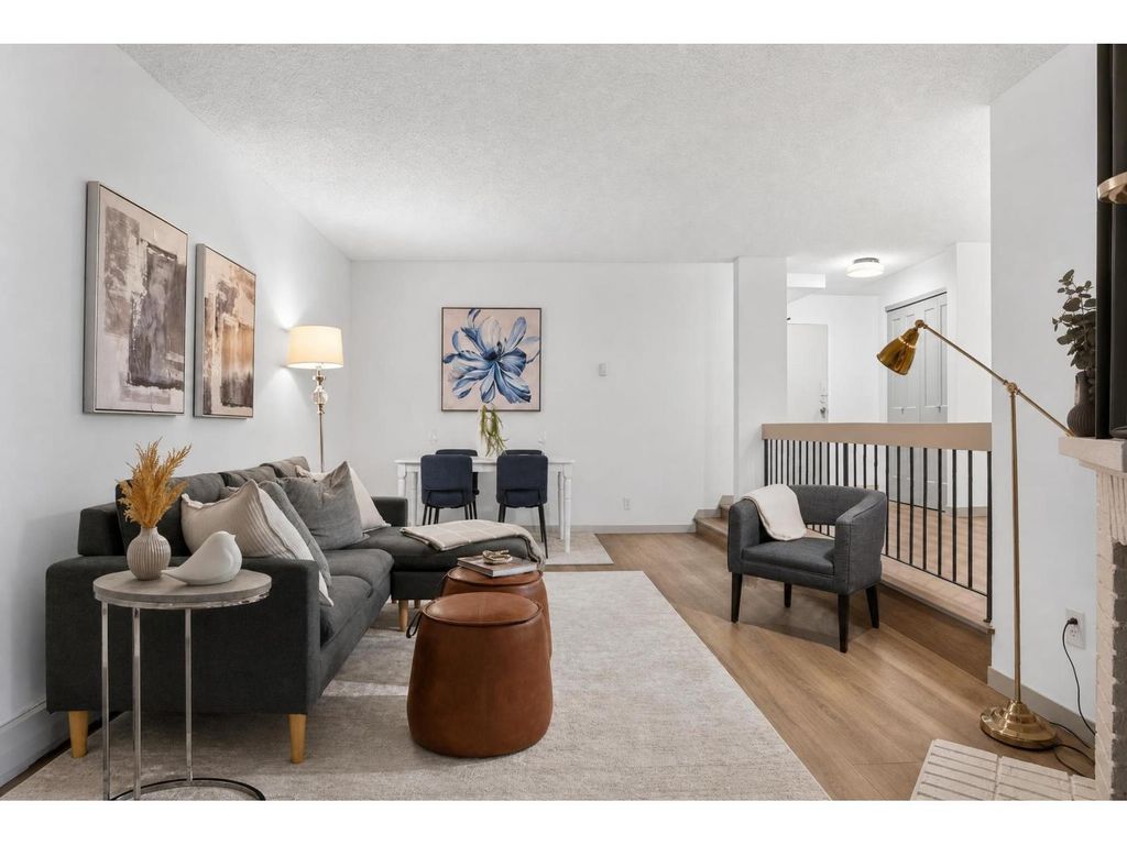 2114 13819 100 Avenue, Surrey