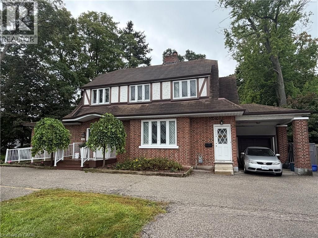 1558 King Street E Unit# Main Level, Cambridge