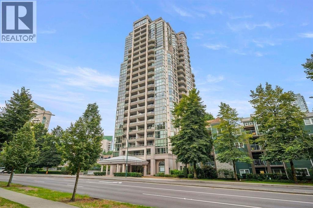 1106 3070 Guildford Way, Coquitlam