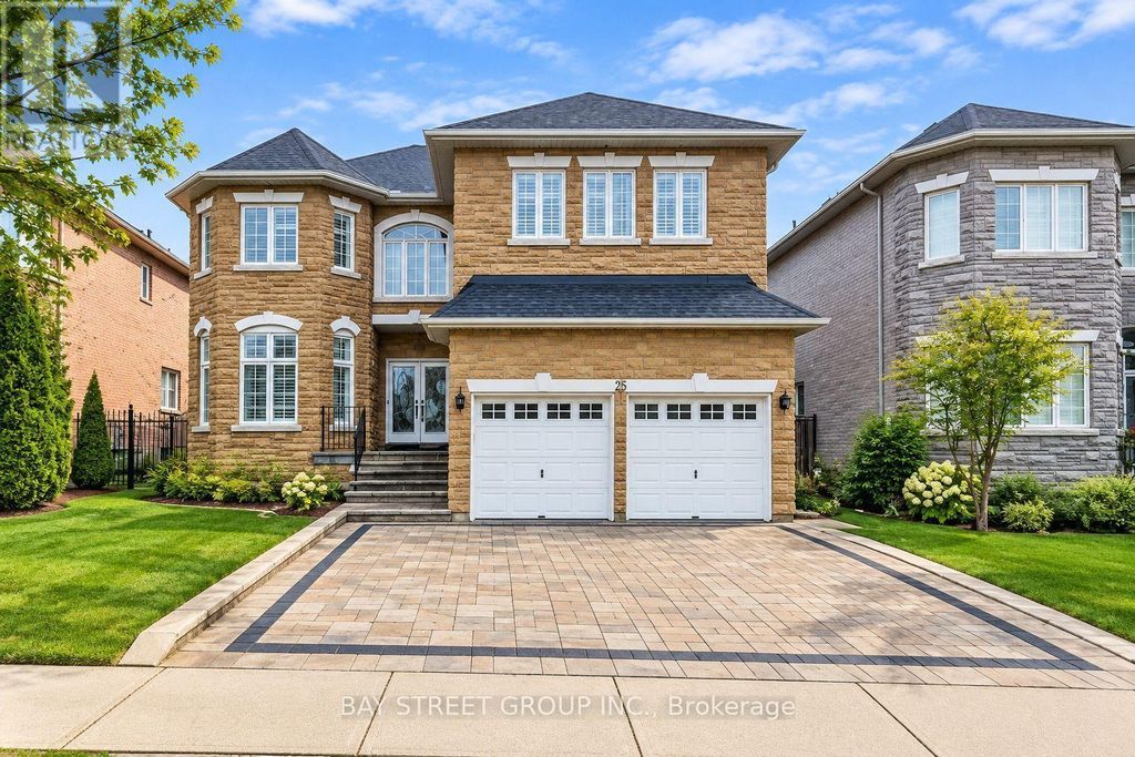 25 Greenshire Street, Richmond Hill (bayview Hill)