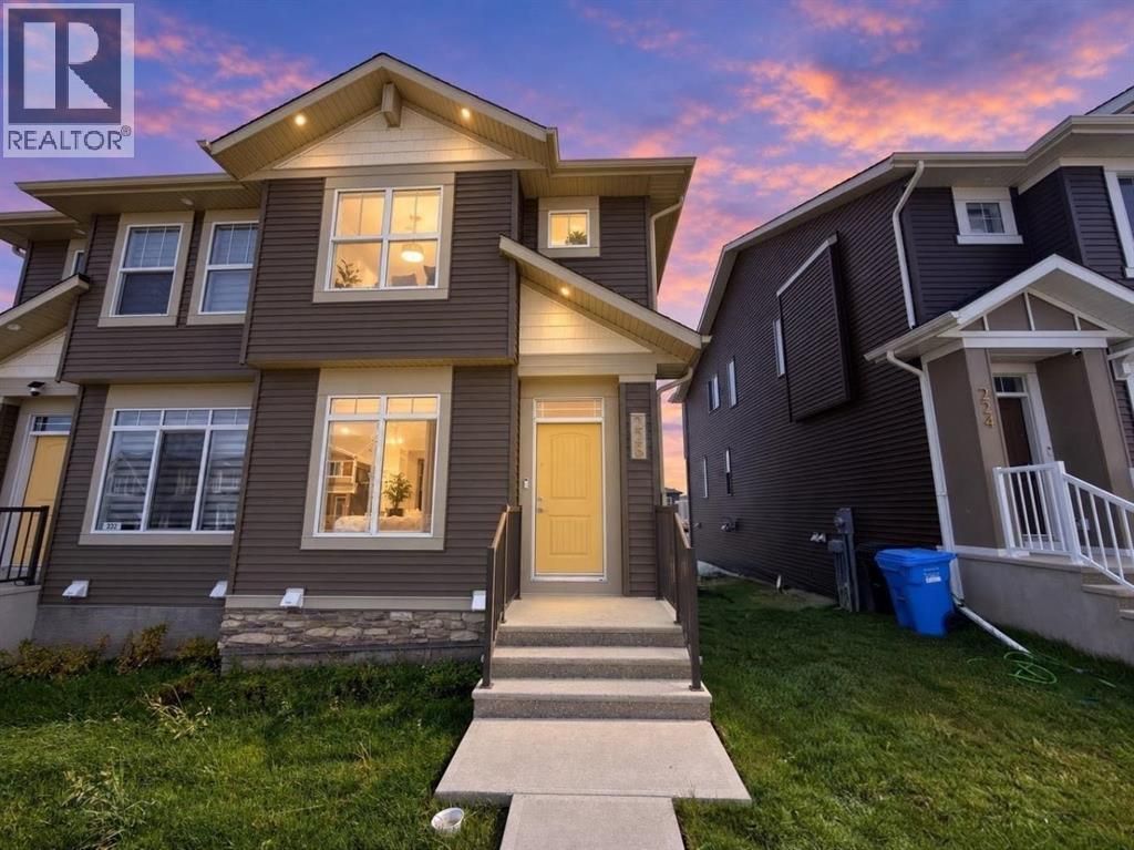 228 Annette Villas Nw, Calgary