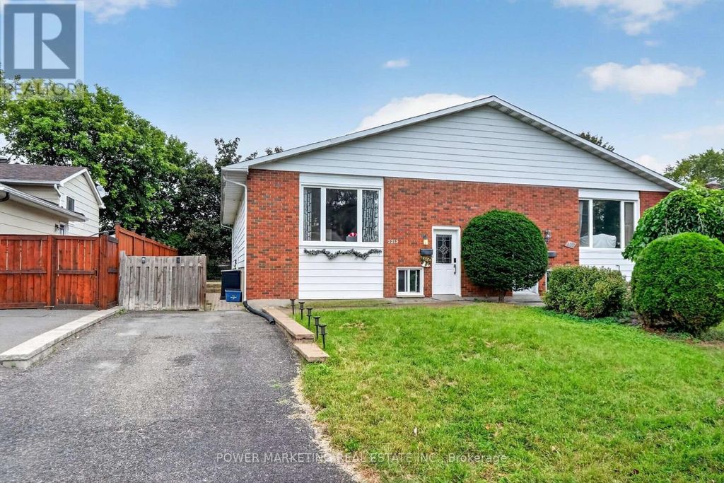 2213 Fillmore Crescent, Ottawa