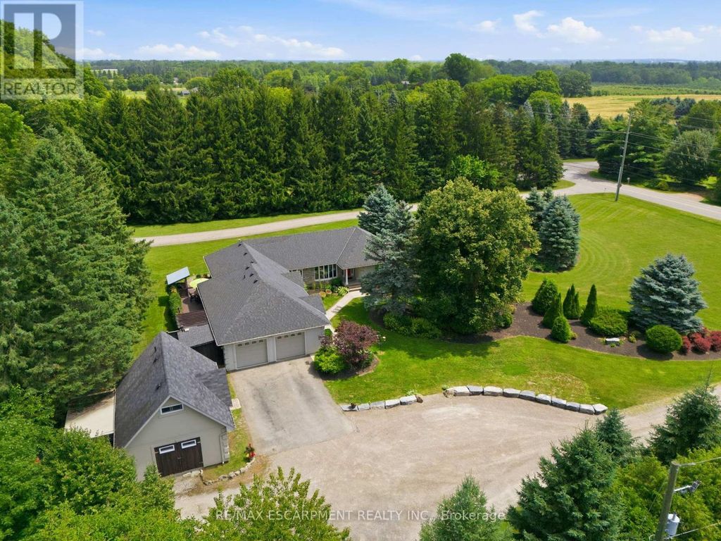 19 Concession 5 E, Hamilton
