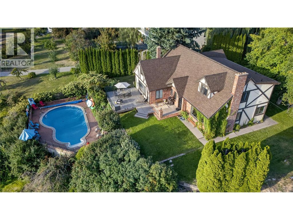 1215 Arawana Road, Naramata