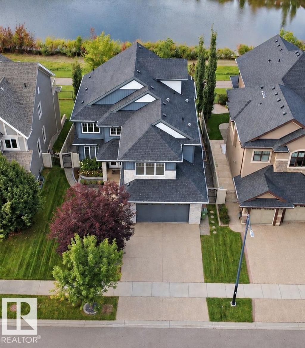 26 Executive Wy N, St. Albert