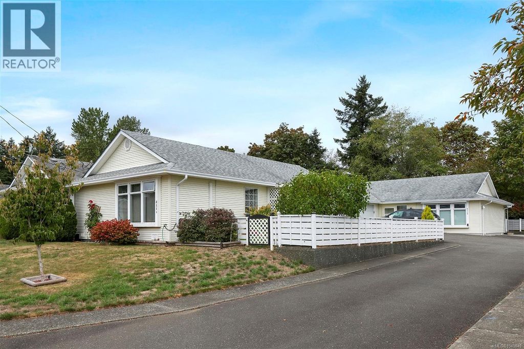 A 811 Park Pl, Courtenay