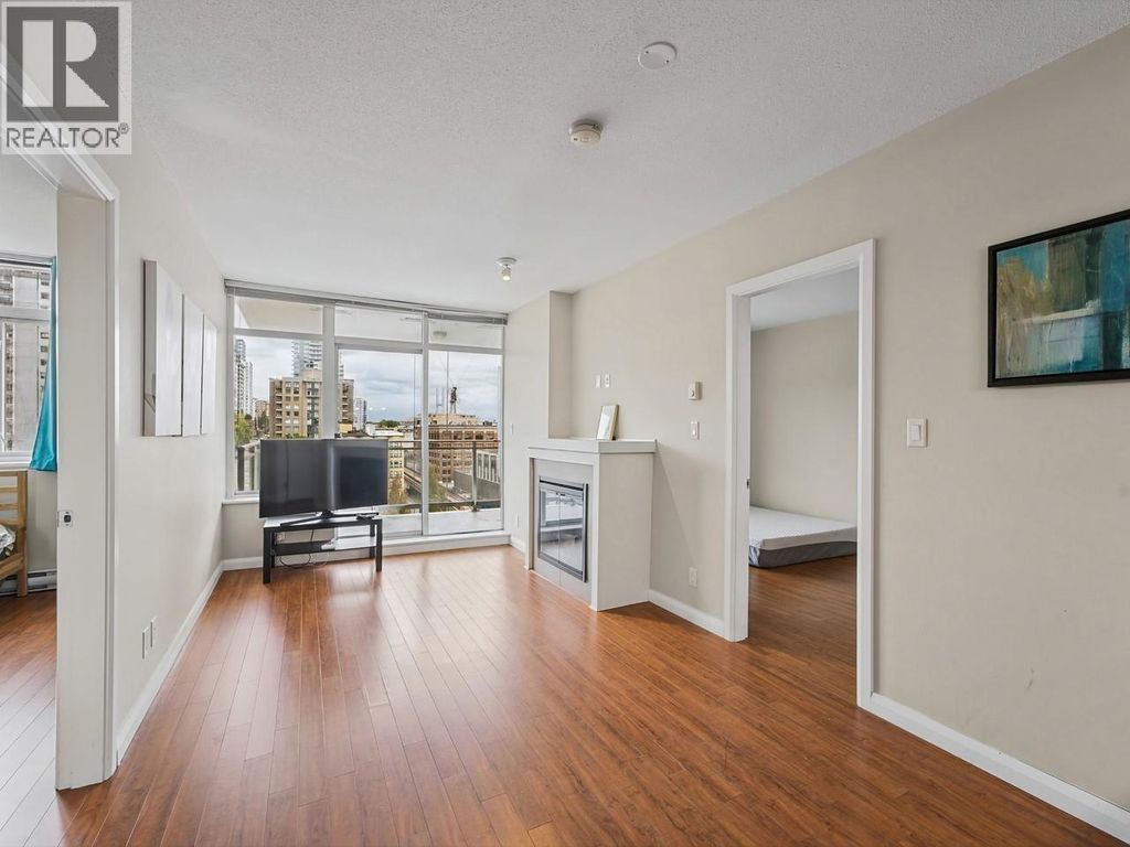 1205 888 Carnarvon Street, New Westminster