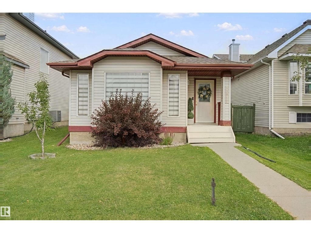 13912 156 Av Nw, Edmonton