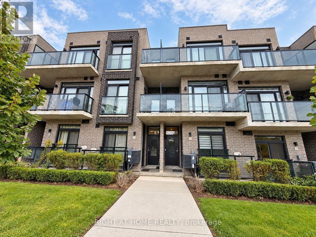 Th09 - 264 Finch Avenue E, Toronto (newtonbrook East)