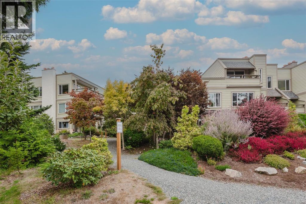 306 2250 Manor Pl, Comox