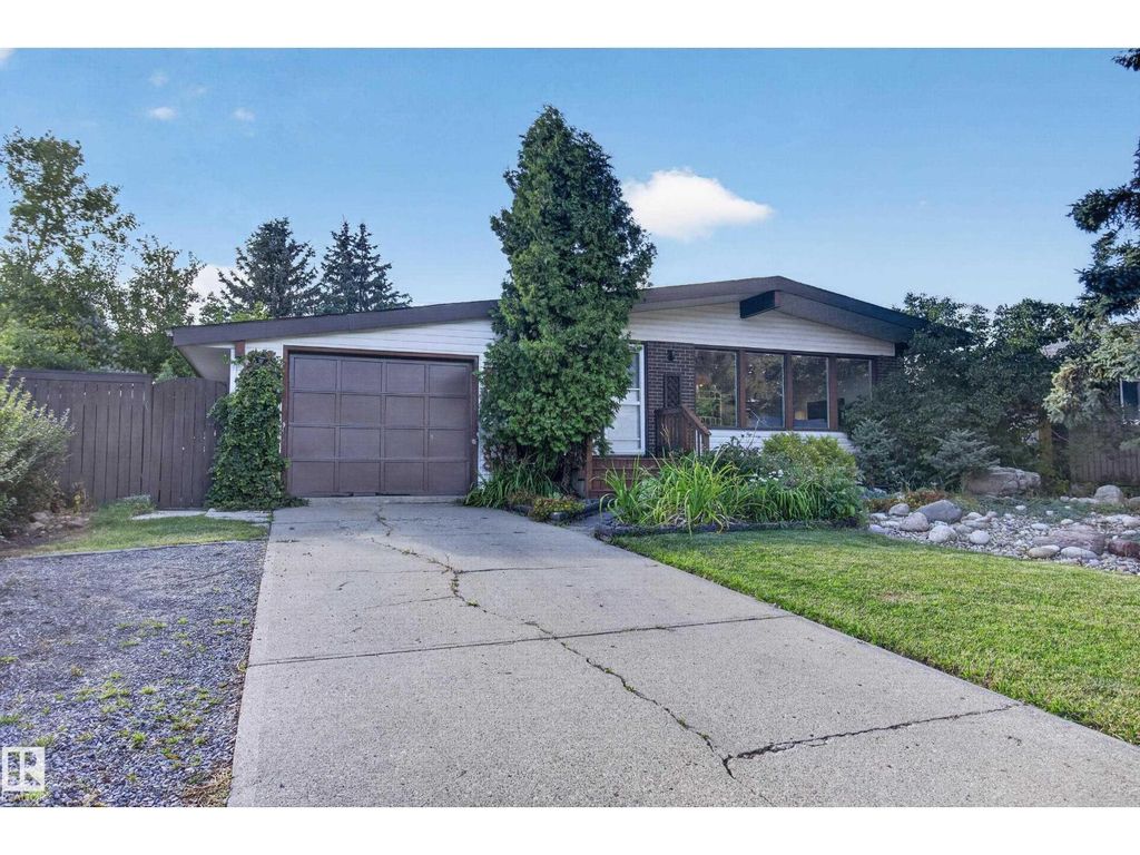 1042 Parker Dr, Sherwood Park