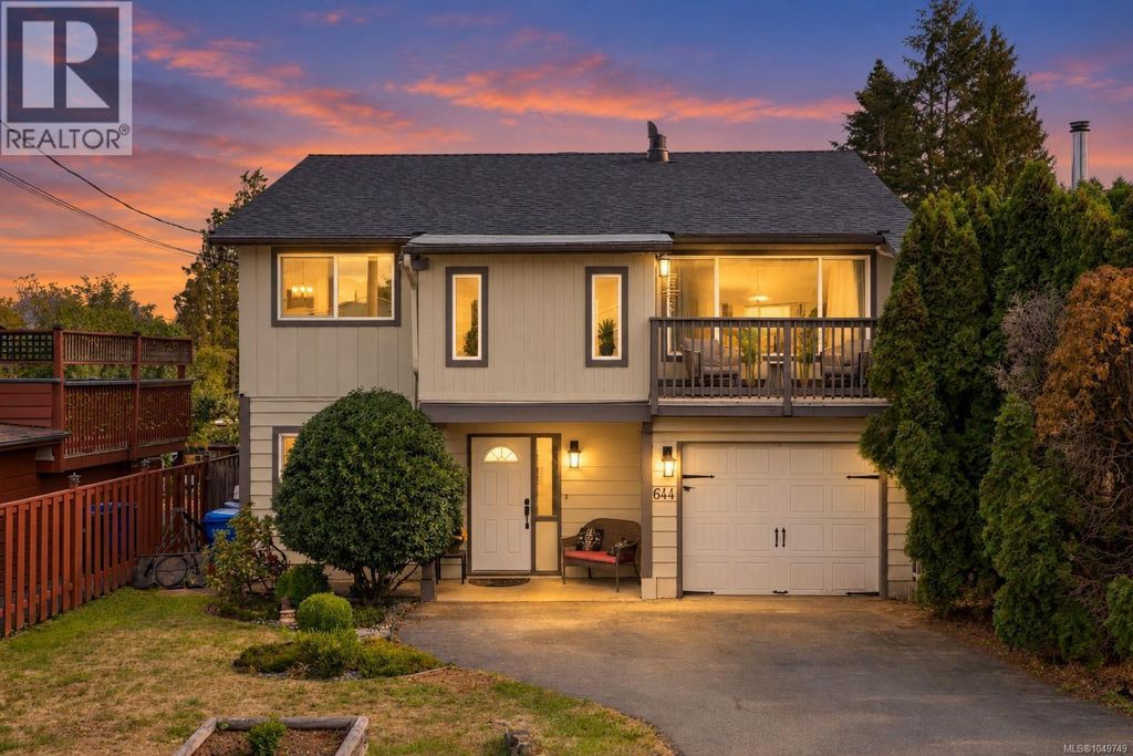 644 Hamilton Ave, Nanaimo