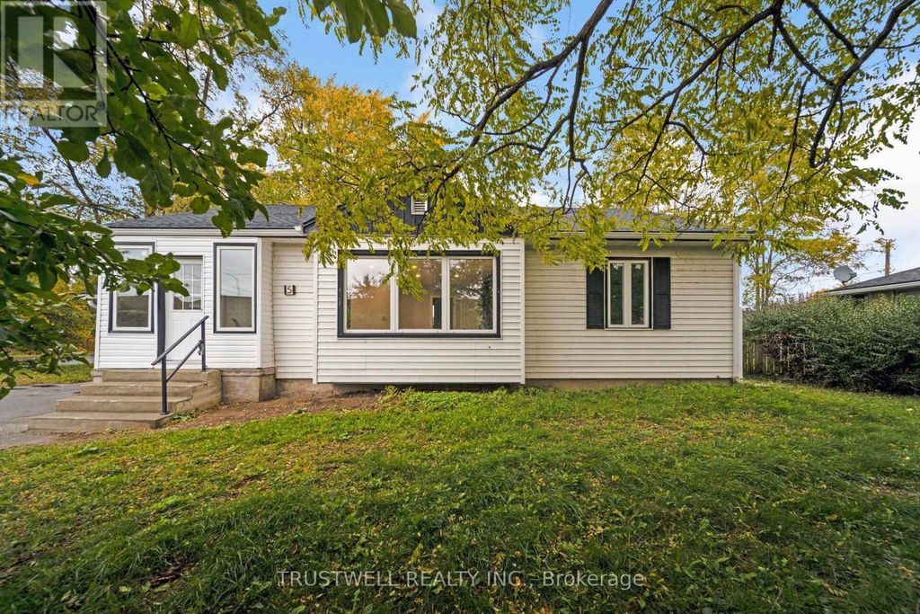 5 Meadowvale Drive, St. Catharines (lakeport)