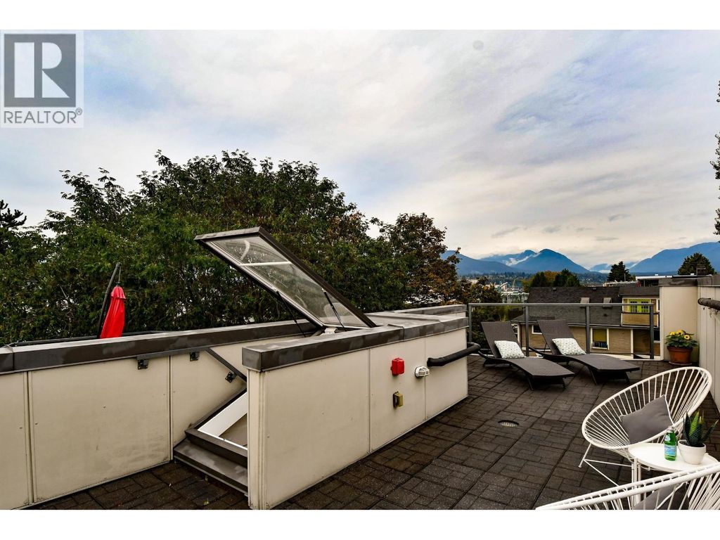 2118 Eton Street, Vancouver