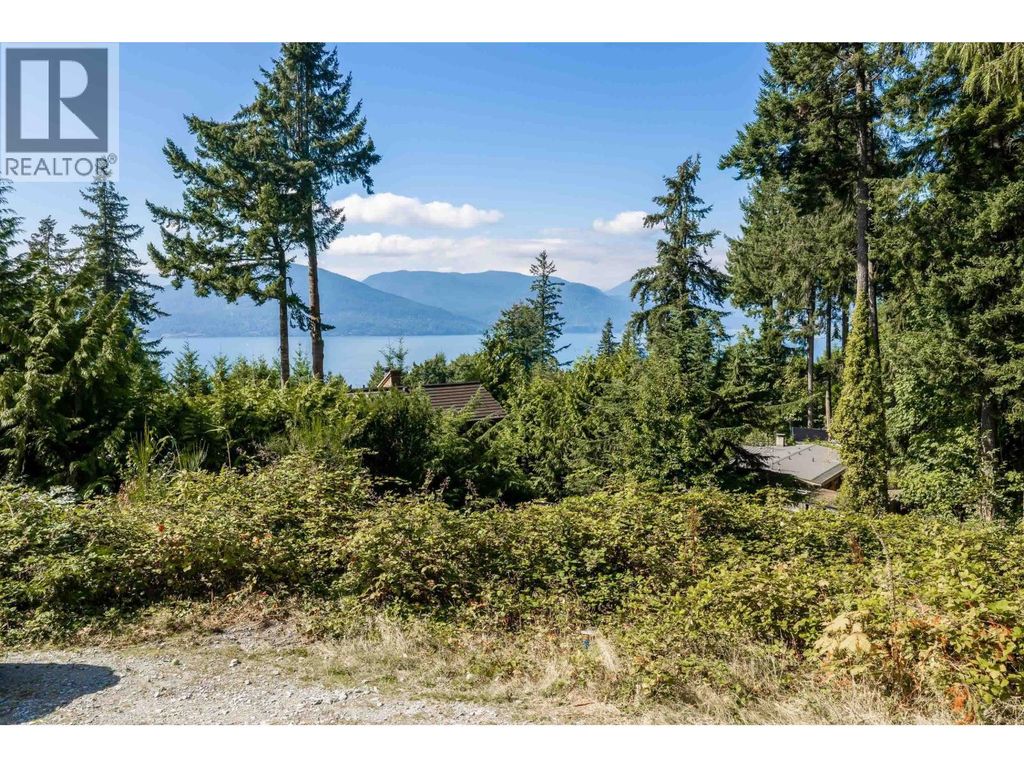 475 Bayview Road, Lions Bay