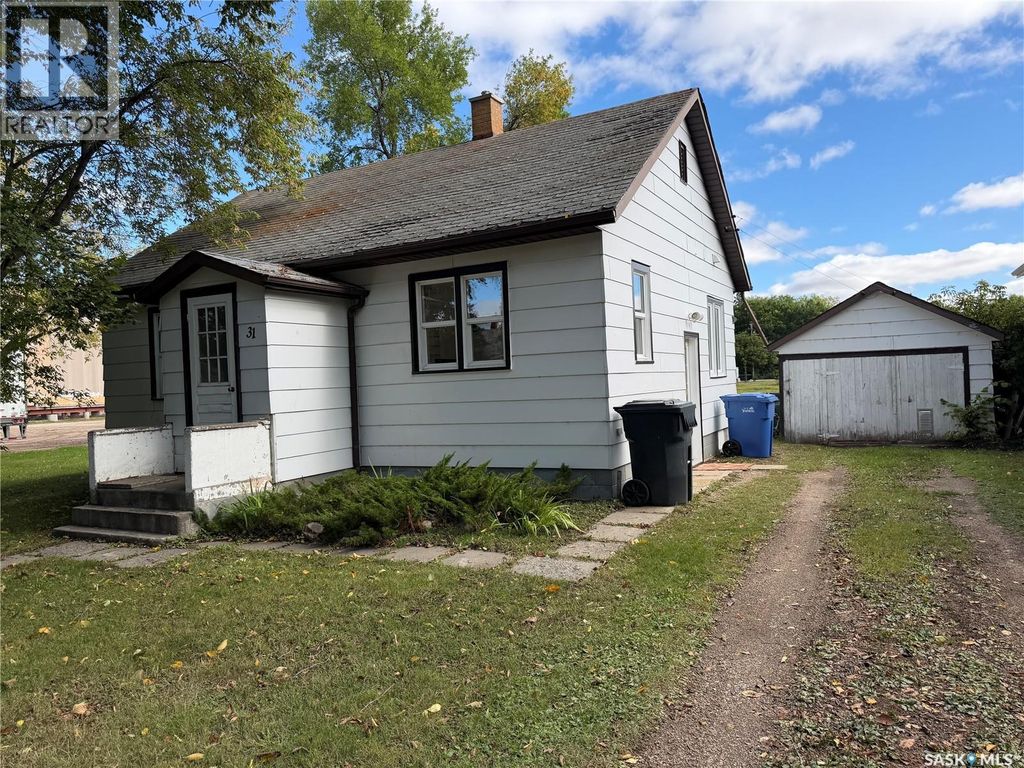 31 Laurier Avenue, Yorkton