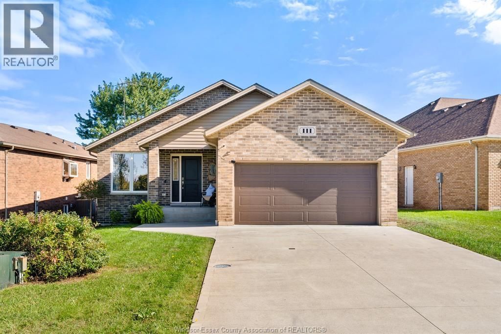 111 Ellison Avenue, Leamington