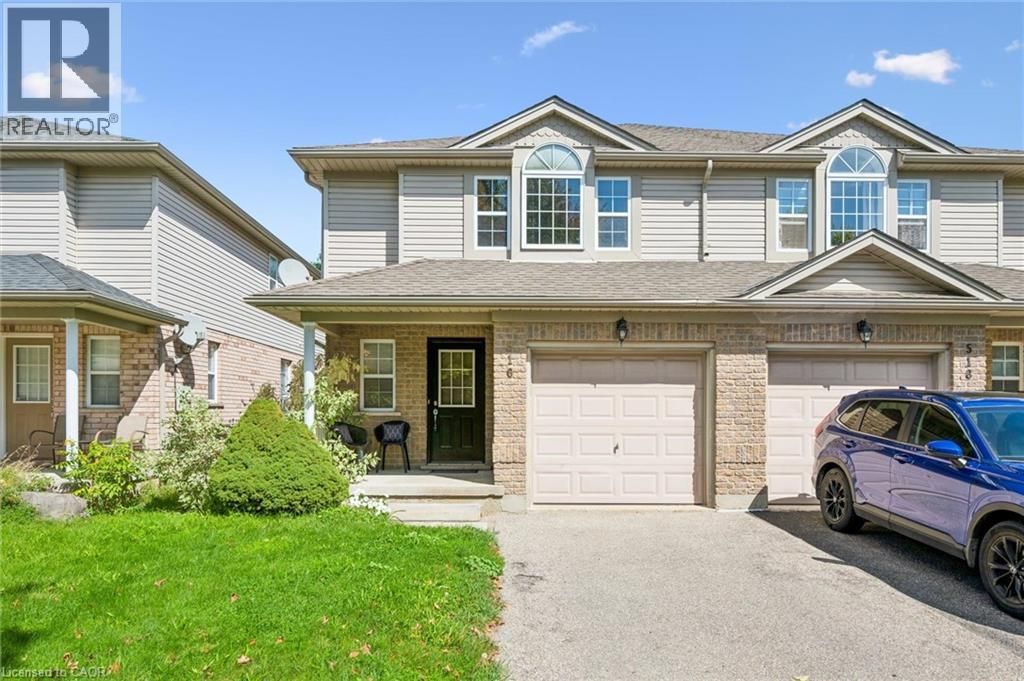 516 Dansbury Drive, Waterloo