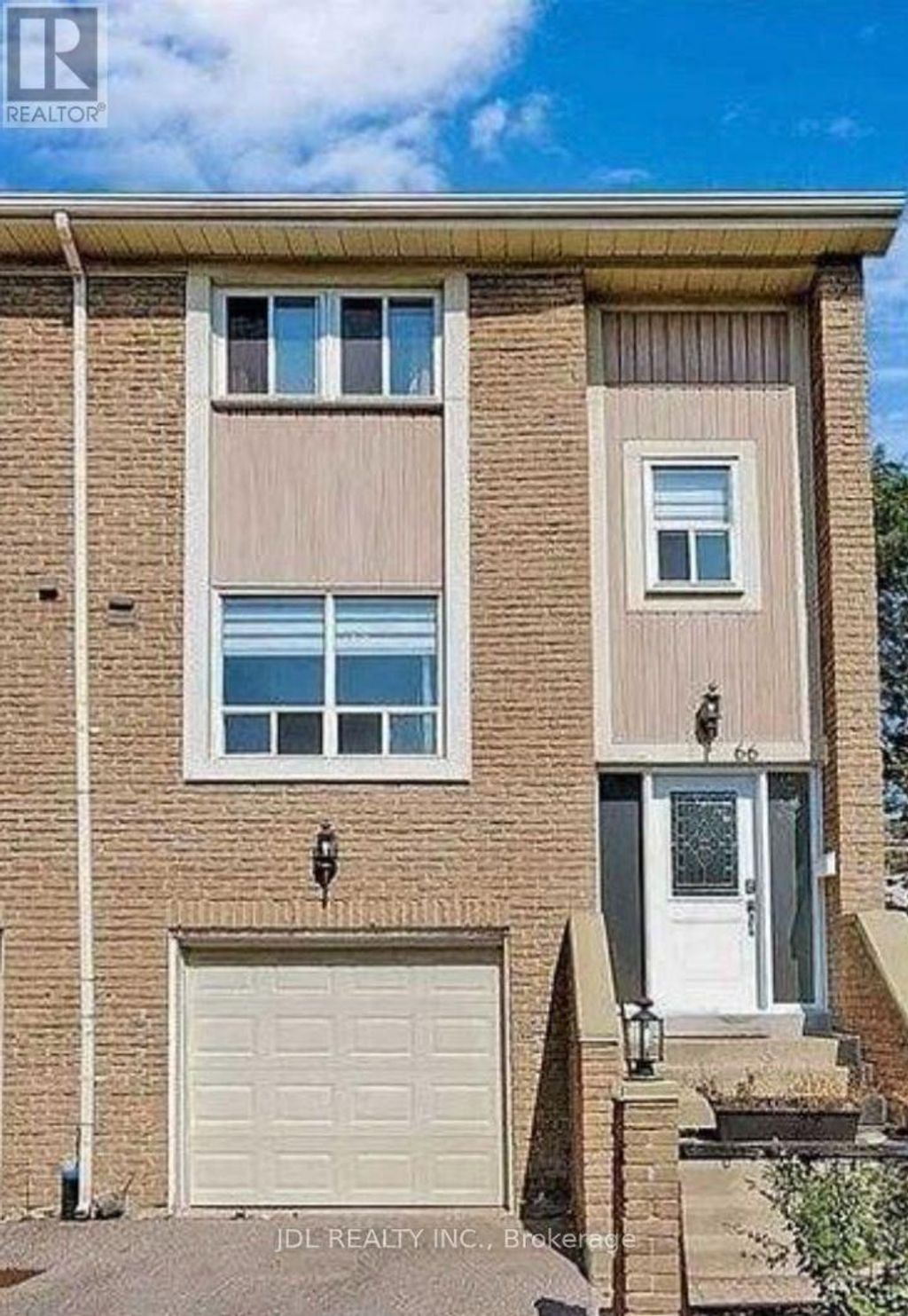 One Bedroom 2nd Floor - 66 Stonehill Crt Court, Toronto (l'amoreaux)