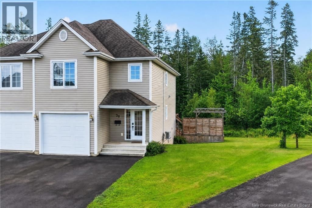 38 Celestin Court, Dieppe