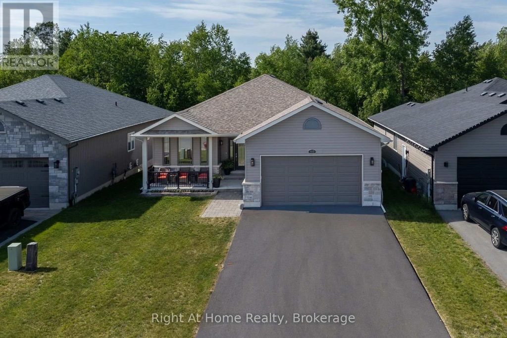 40 Birchmount Street, Quinte West (murray Ward)
