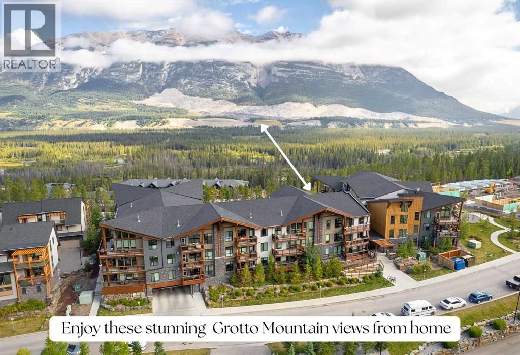 114, 106 Stewart Creek Rise, Canmore