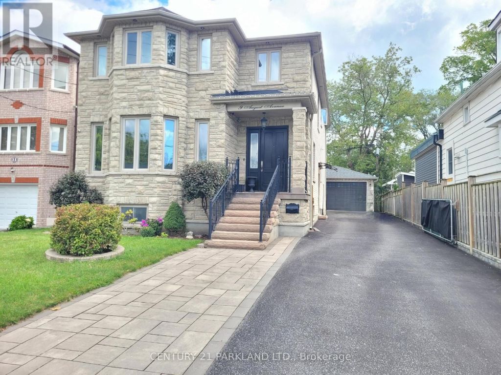 9 August Avenue, Toronto (oakridge)