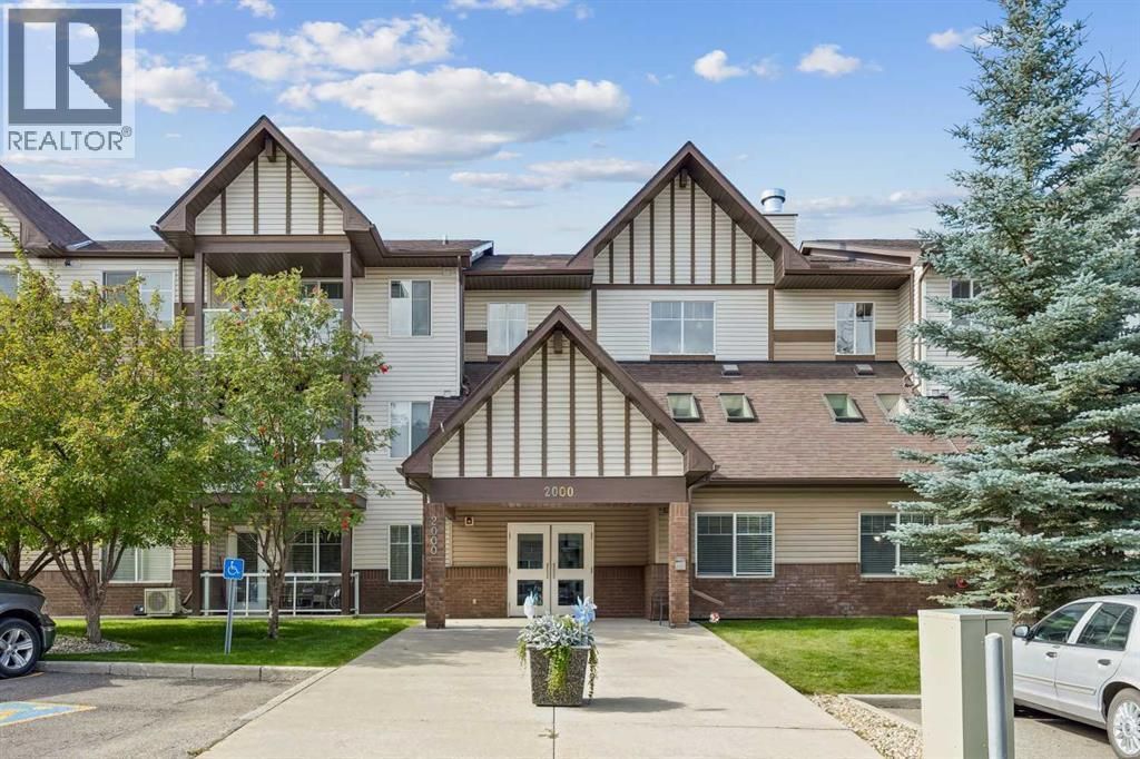2115, 200 Community Way, Okotoks