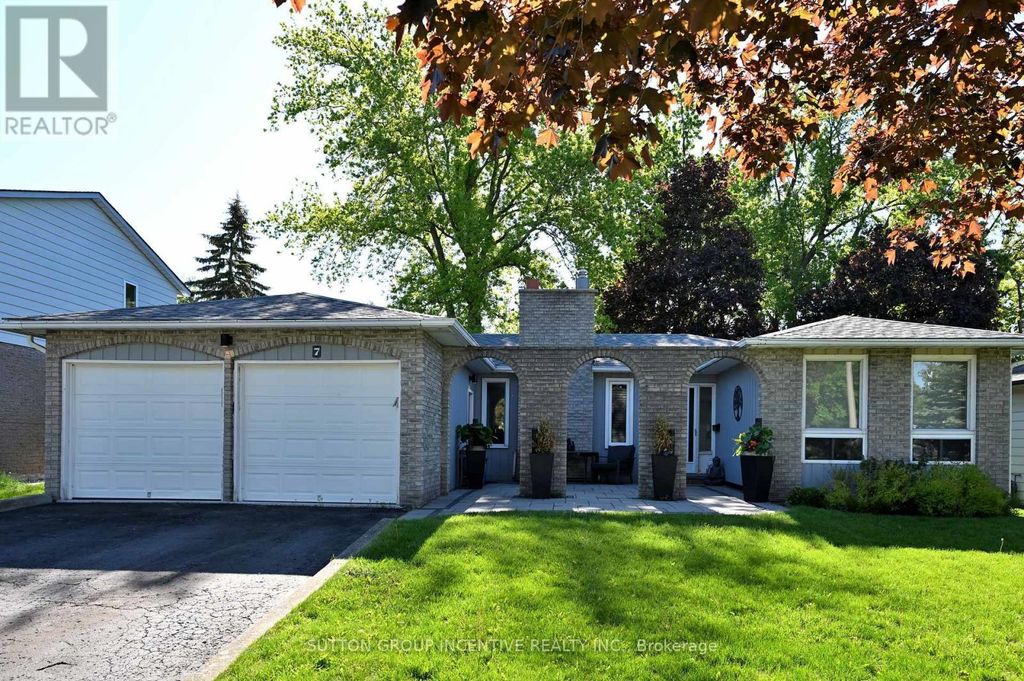 7 Huron Street, Barrie (north Shore)