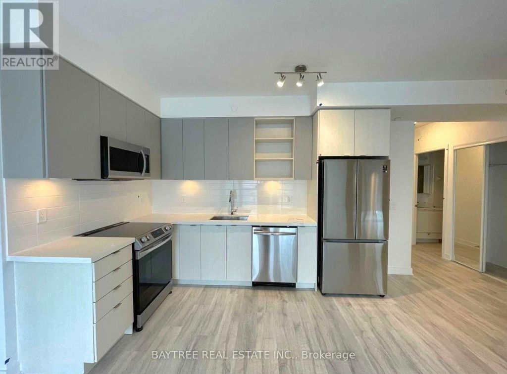 602 - 4675 Metcalfe Avenue, Mississauga (central Erin Mills)