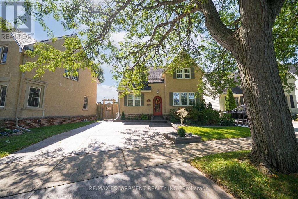 48 Lincoln Avenue, Brantford