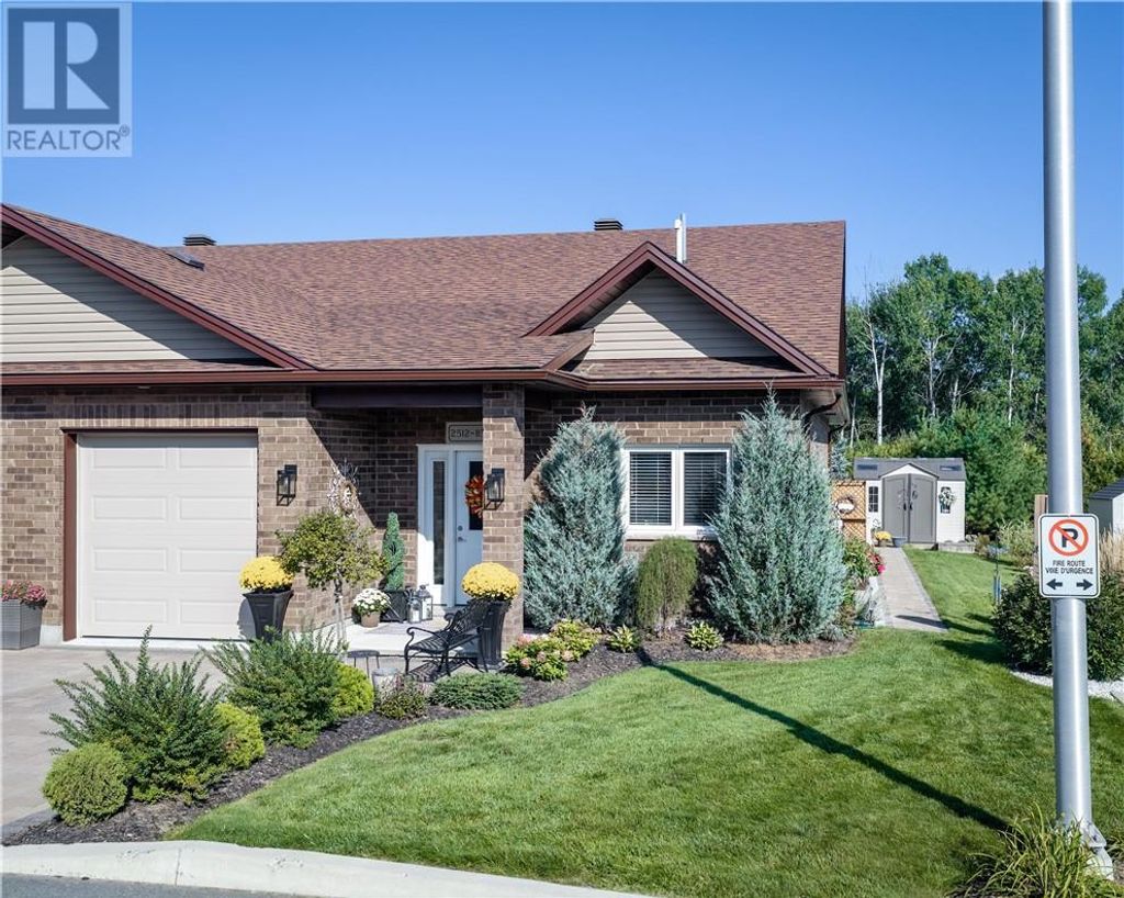 2512 Parkview Drive Unit# B3, Azilda