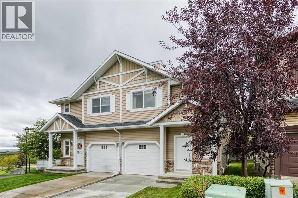 280 Rockyspring Grove Nw, Calgary