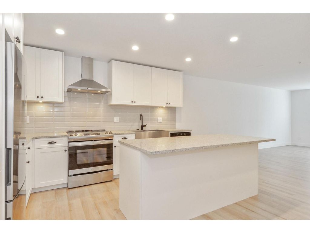 A108 20487 65 Avenue, Langley
