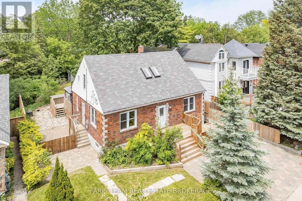 18 Holgate Street, Barrie (allandale)