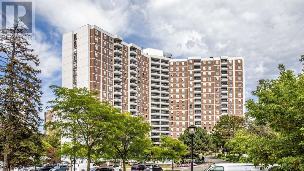1116 - 20 Edgecliff Golfway, Toronto (flemingdon Park)